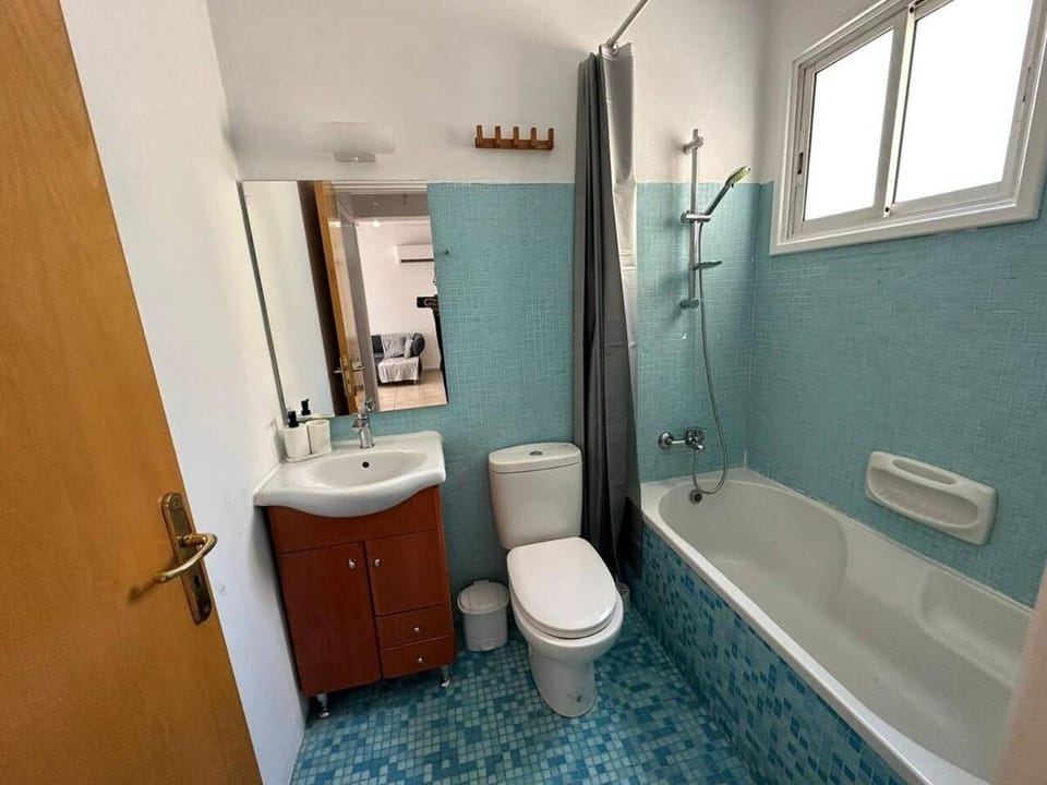 Spacious City Center - Suite 203 Apartment in Nicosia City