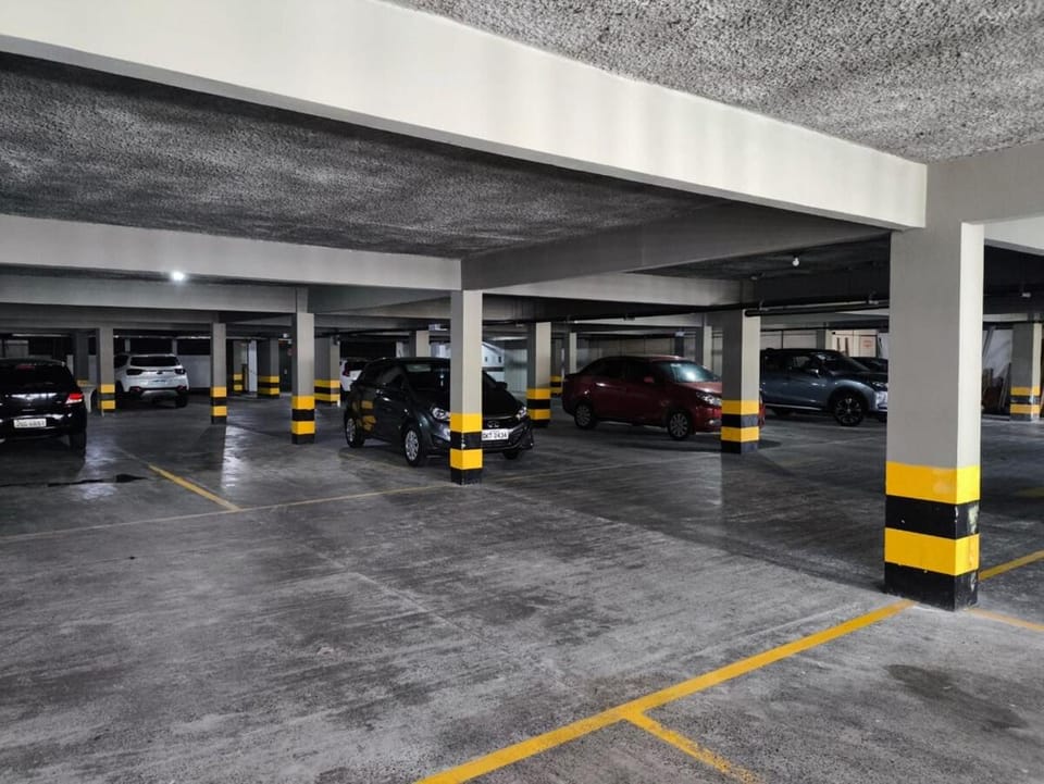 Quarto e Sala completo com Cozinha, Ar condicionado, Wifi e Camareira Apartment in Salvador
