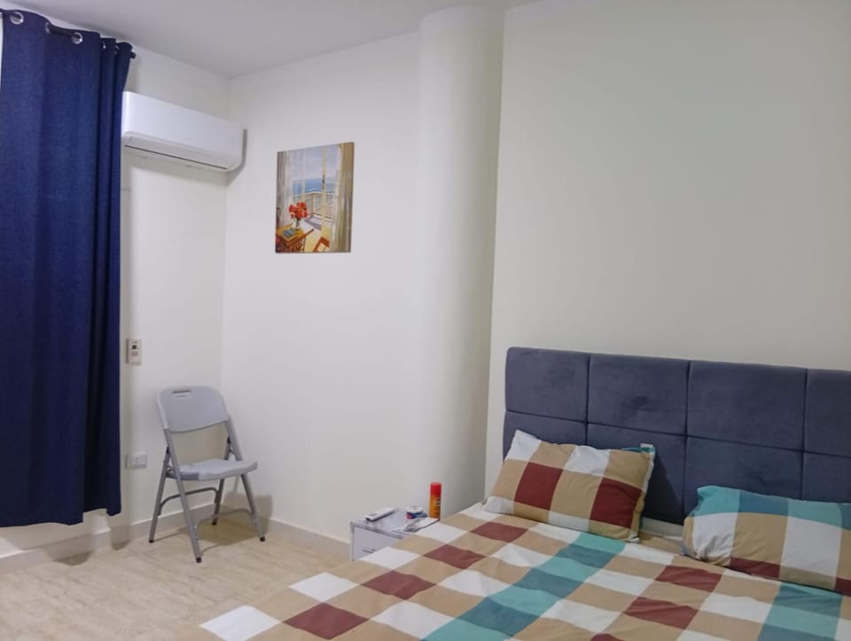 شارع عربيه ع البحر مول السلام أمام مستشفي السلام Apartment in Hurghada