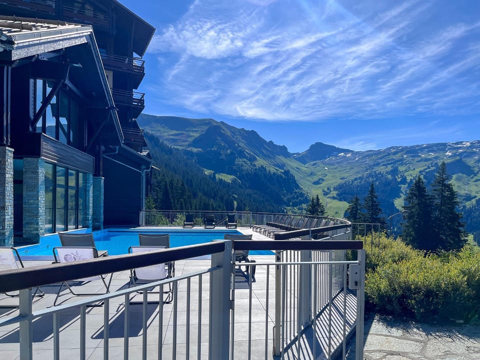 Swimming pool