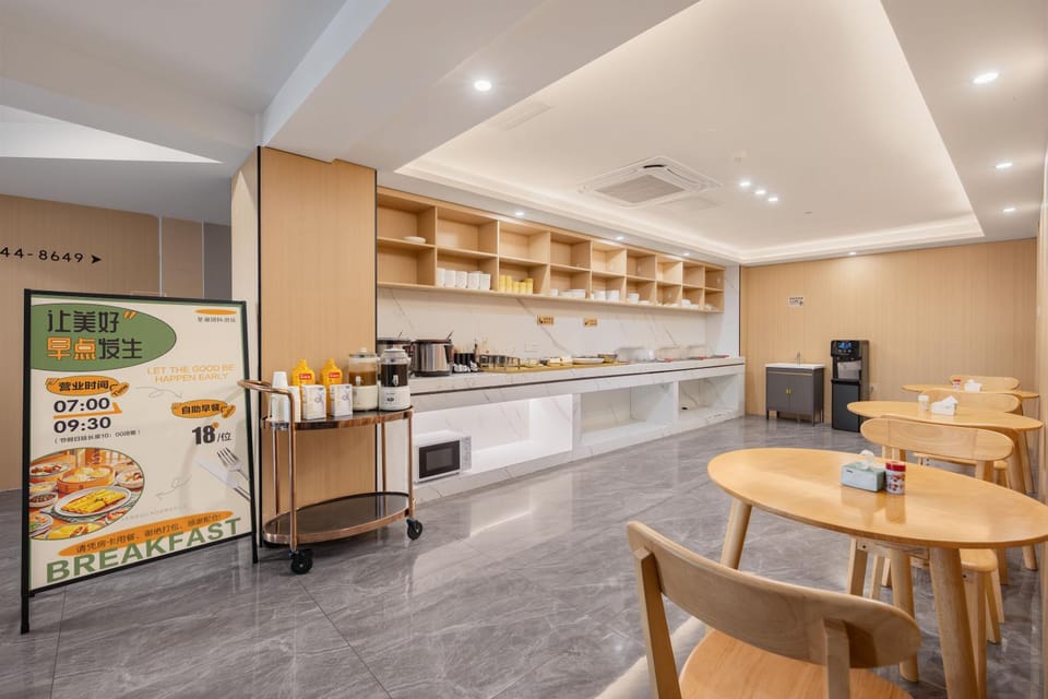 Coffee/tea facilities, Food and drinks, Dining area, Food, oven, pet friendly, toaster