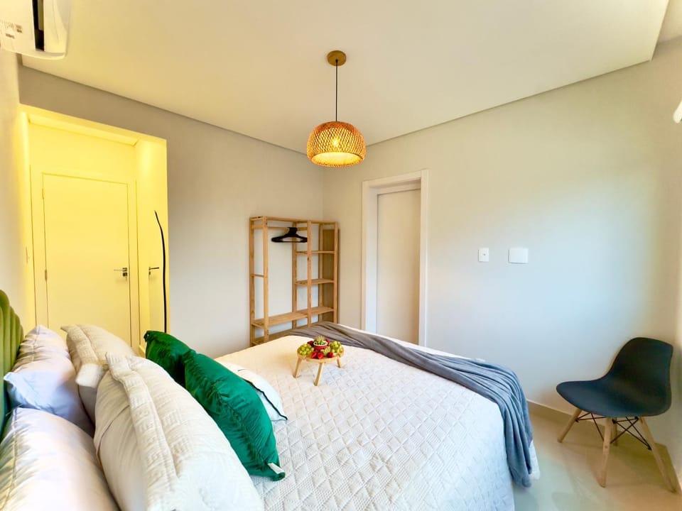 Bed, Bedroom, wardrobe, air conditioner