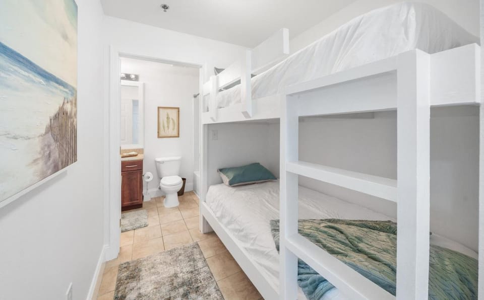 bunk bed