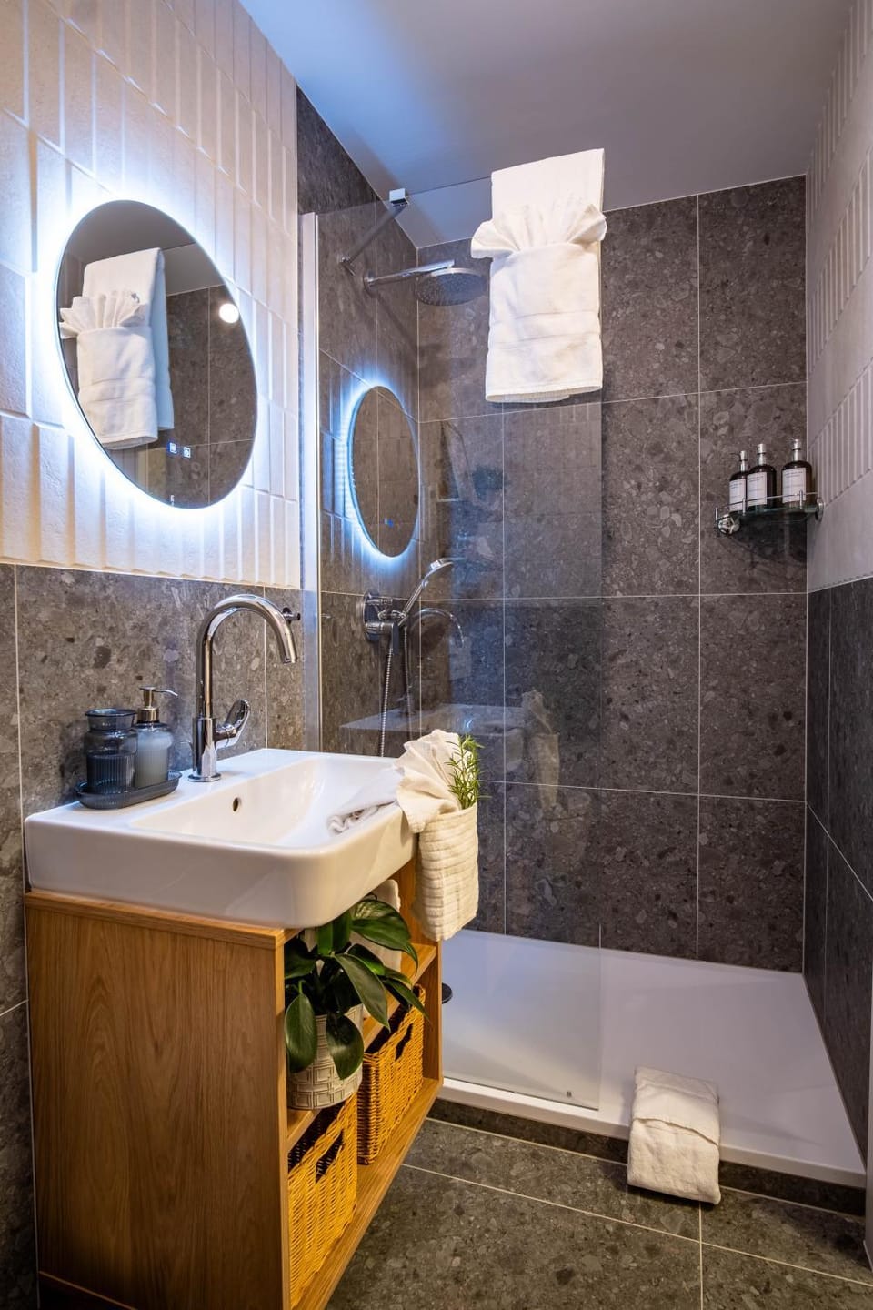 Shower, Bathroom
