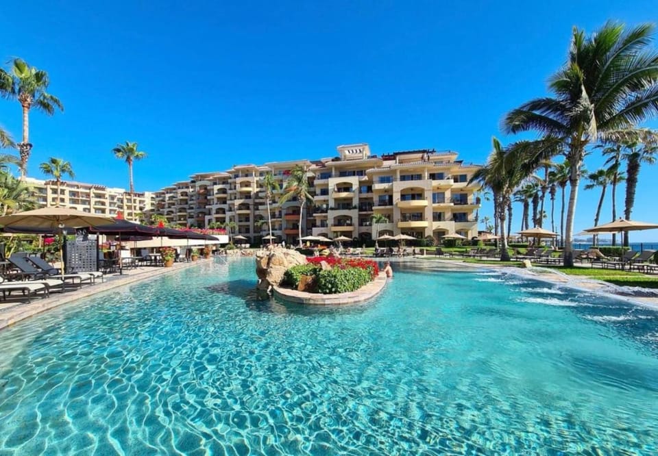 Beachfront, Ocean View, Top Floor, Medano Beach House in Cabo San Lucas