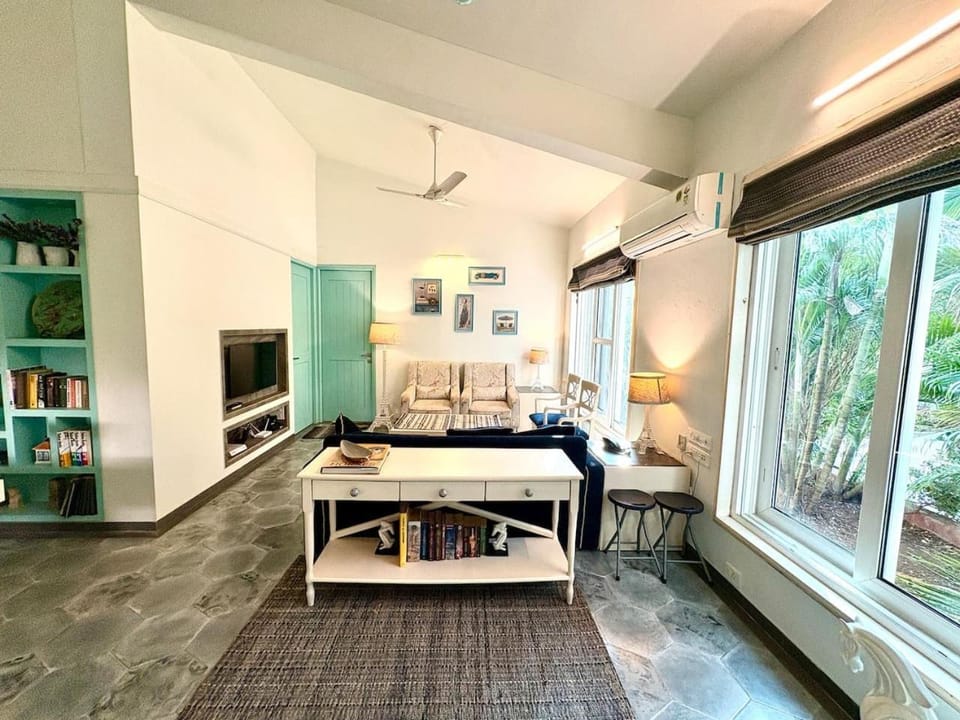 The Greendoor Villa - 10, 8 mins to beach Villa in Goa, India