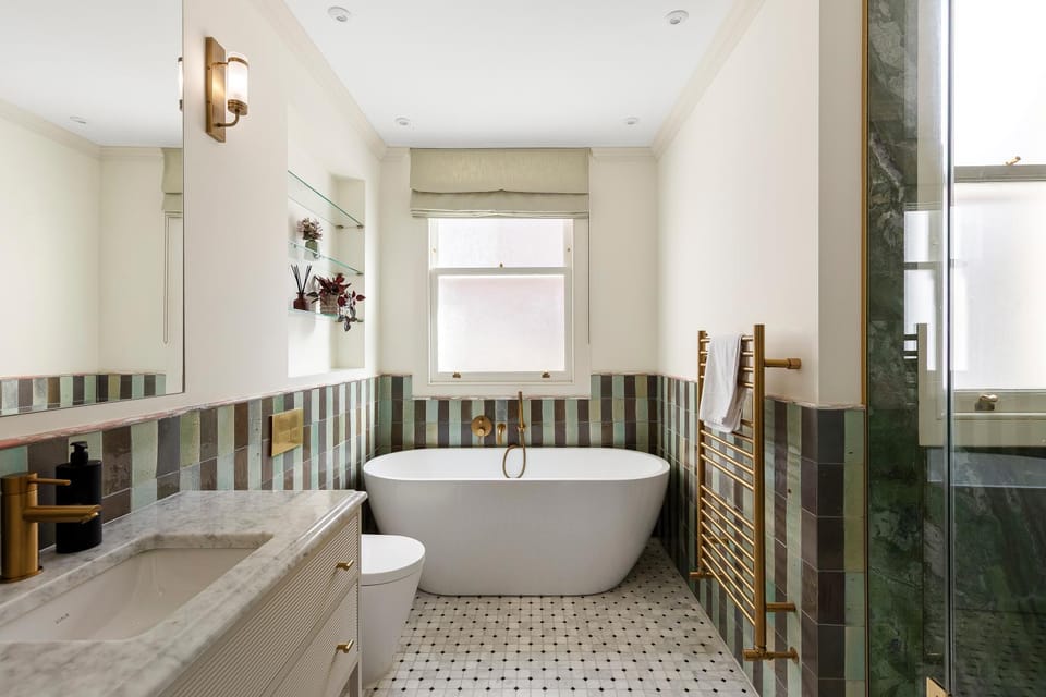 Toilet, Bathroom, Bath