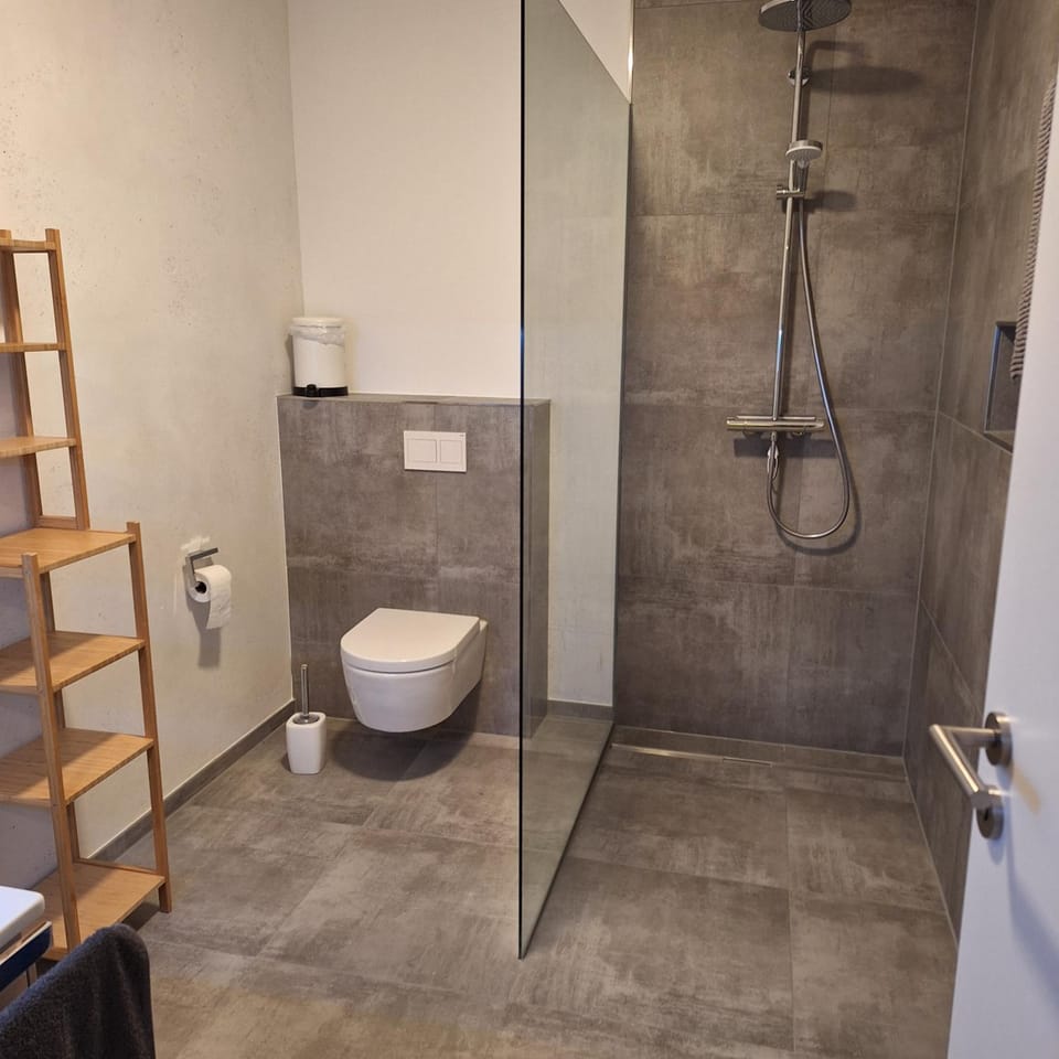 Shower, Toilet, Bathroom