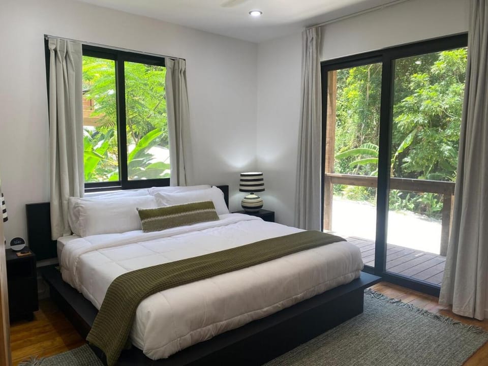 Natural landscape, Bedroom, Garden view, Pool view, air conditioner