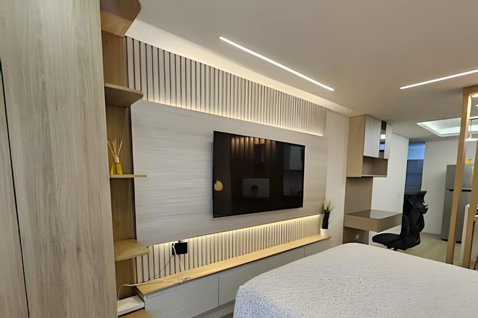 TV and multimedia, Photo of the whole room