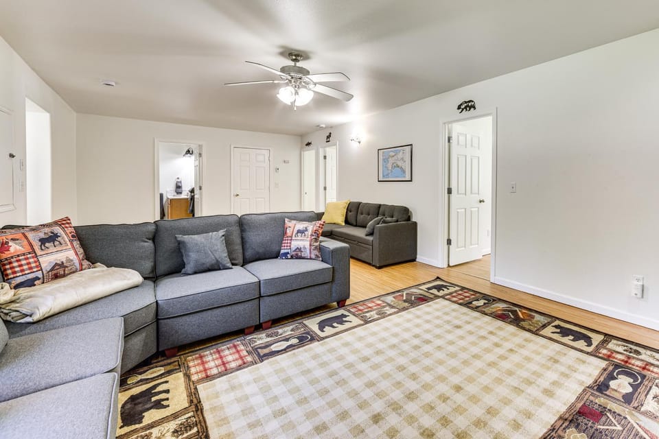 Spacious & Scenic Wasilla Getaway Near Adventures House in Alaska