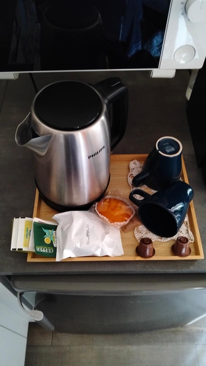 Coffee/tea facilities