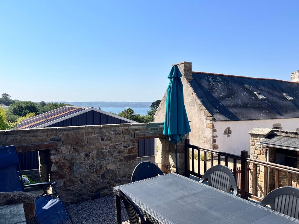 Patio, Day, Natural landscape, View (from property/room), Balcony/Terrace, Dining area, Sea view