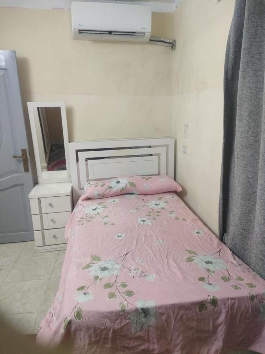 fantastic a permanent in maneil Apartment in Cairo