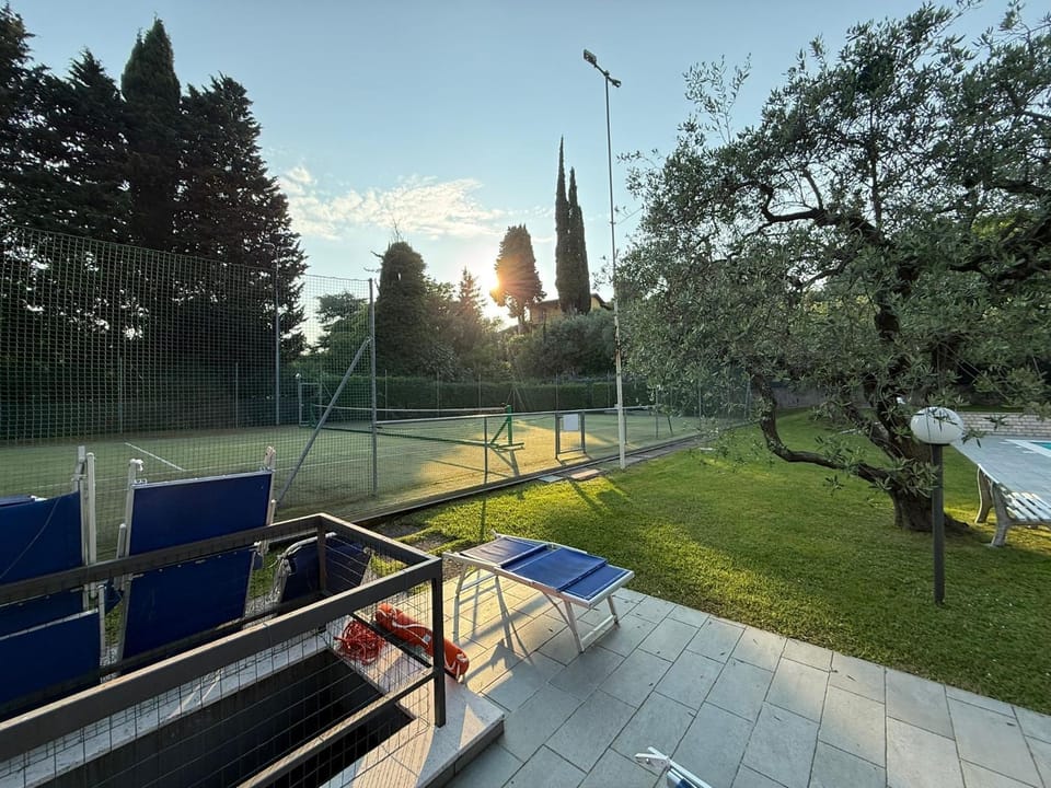 Tennis court