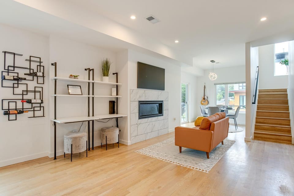 Private Rooftop w/ 360-Degree View: Denver Home House in Denver