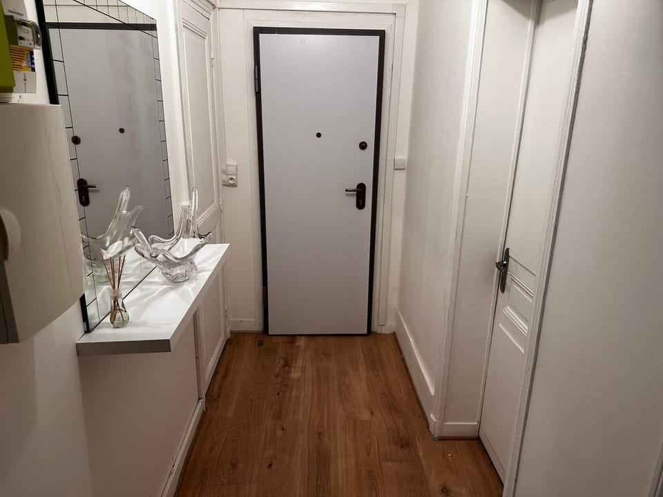 Shower, Bathroom, wardrobe