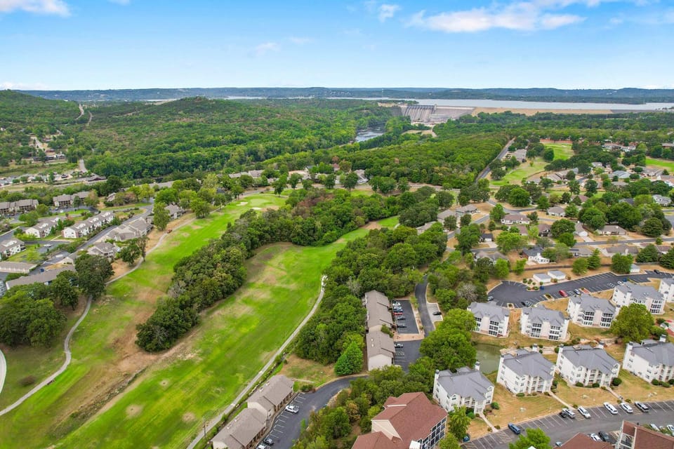 Top Notch - Condo for 6 House in Branson