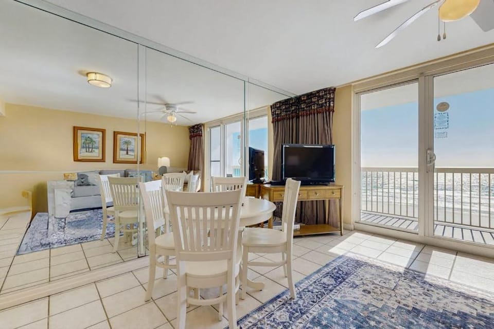 Pelican Beach Resort 509 House in Destin