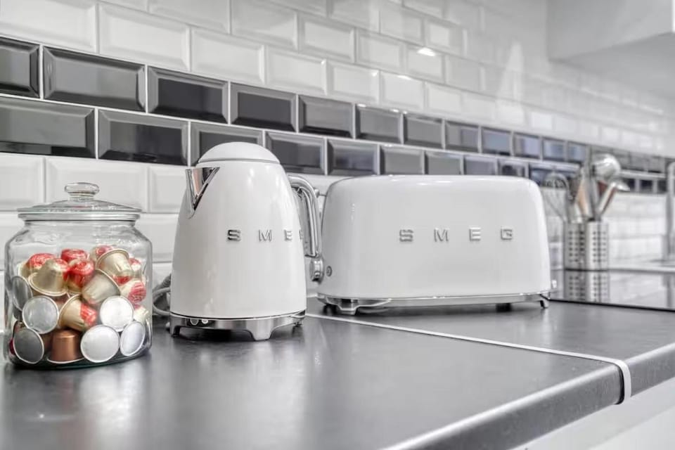 120 m2 Luxury Eiffel Signature Apartment in Paris