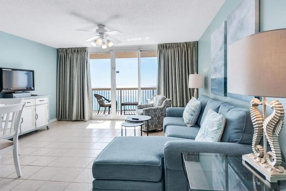 Pelican Beach Resort 1103 House in Destin