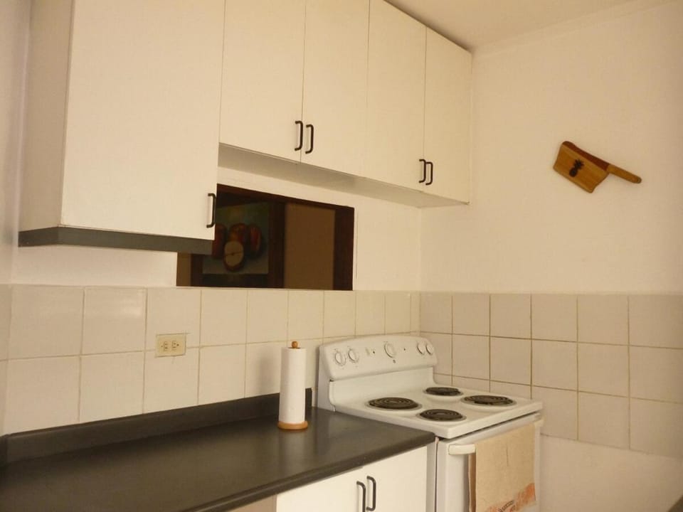 Apartment with an excellent location by Redondel Masferrer San Salvador, El Salvador Apartment in San Salvador