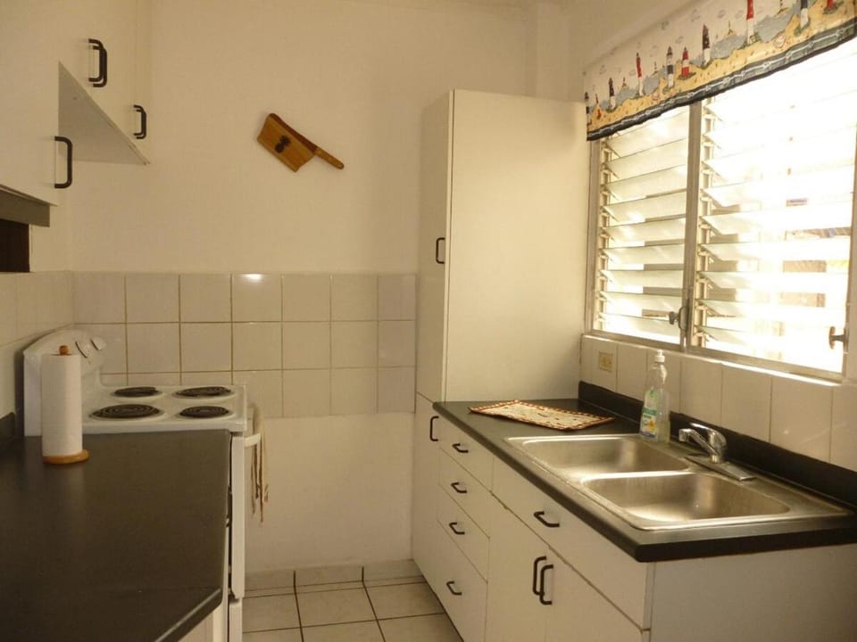 Apartment with an excellent location by Redondel Masferrer San Salvador, El Salvador Apartment in San Salvador