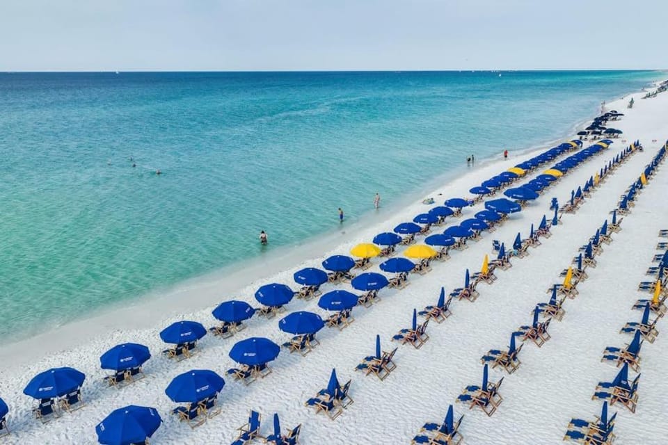 Pelican Beach Resort 1502 House in Destin