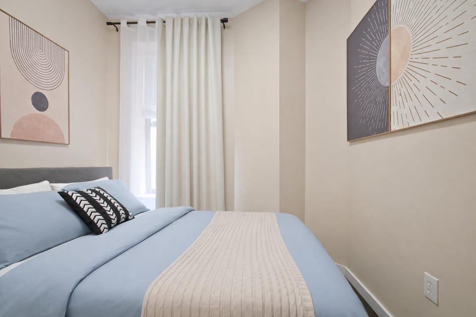 3 BD Idyllic Haven next to Central Park Apartment in Harlem