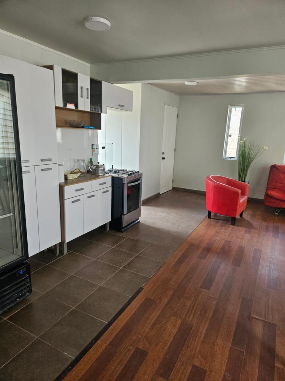 Kitchen or kitchenette, oven, pet friendly