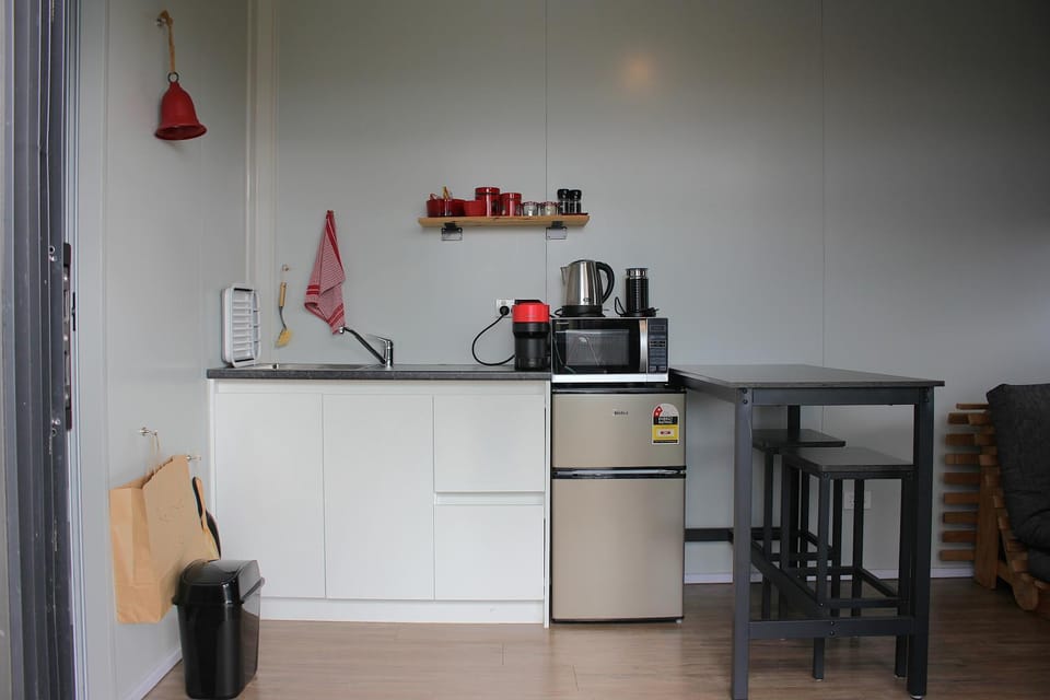 Coffee/tea facilities, Kitchen or kitchenette