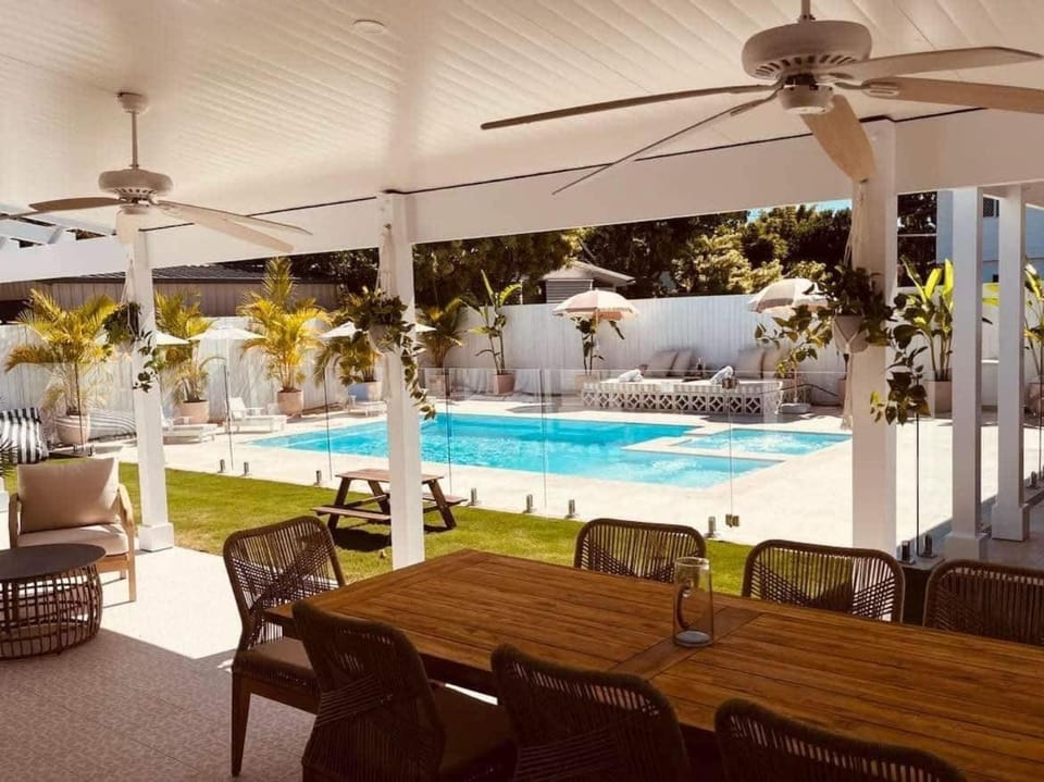 Freddys Beach House House in Hervey Bay