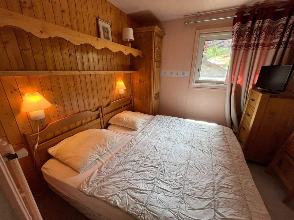 Courchevel 1850 Centre, Appart 2 Pièces, 4 Pers, Wifi, Balcon - FR-1-575-243 Apartment in Saint-Bon-Tarentaise