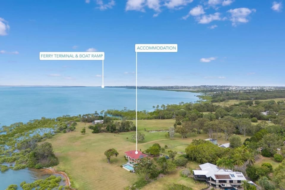 Beachfront Hervey Bay Homestead House in Queensland