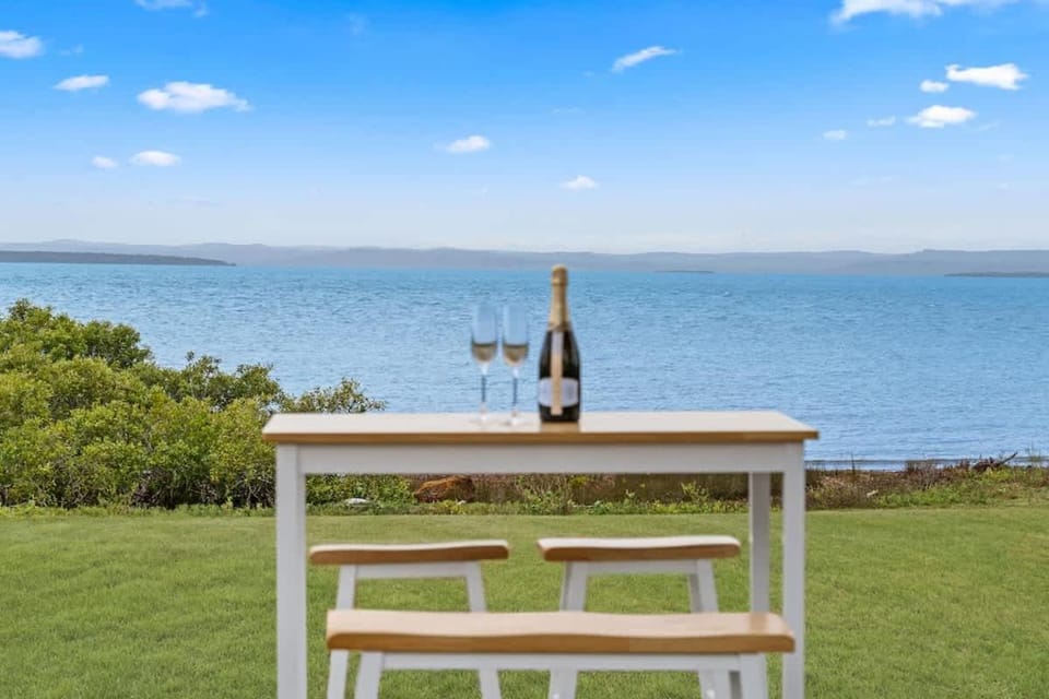 Beachfront Hervey Bay Homestead House in Queensland