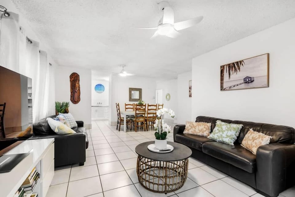 Bay Vista Beachfront Apartment Apartment in Hervey Bay