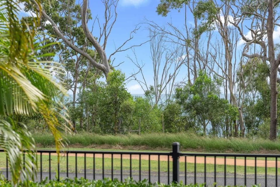 Kiesha House Beachfront Serenity House in Hervey Bay