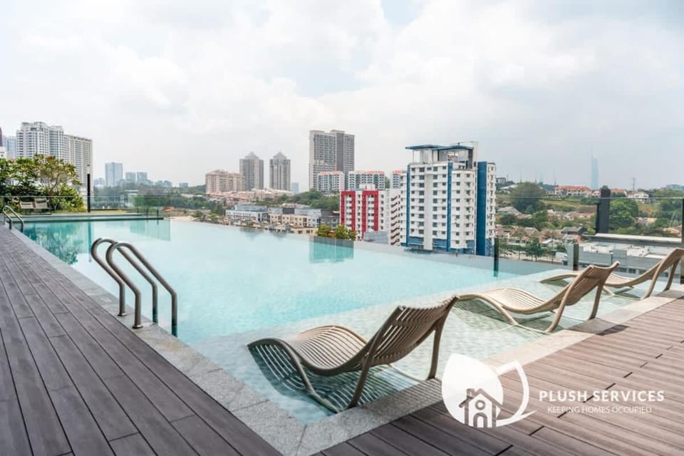 Societe Suites Hartamas by Plush Apartment in Petaling Jaya