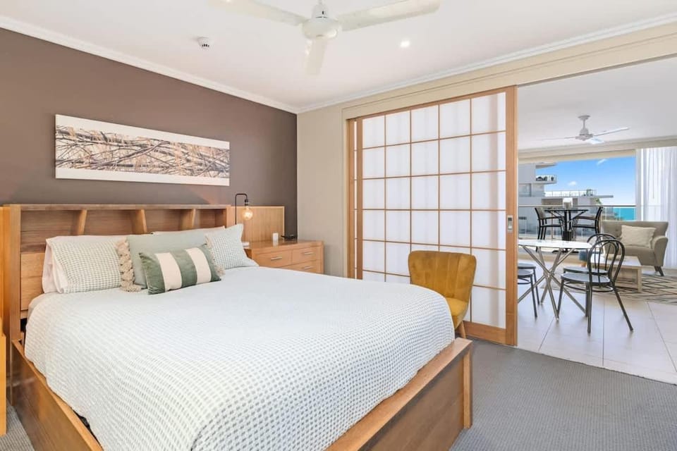 OceanView Escape Beach Resort Apartment in Hervey Bay
