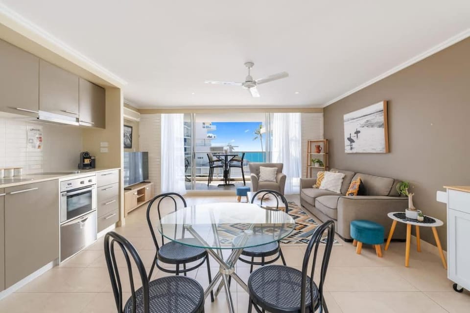 OceanView Escape Beach Resort Apartment in Hervey Bay