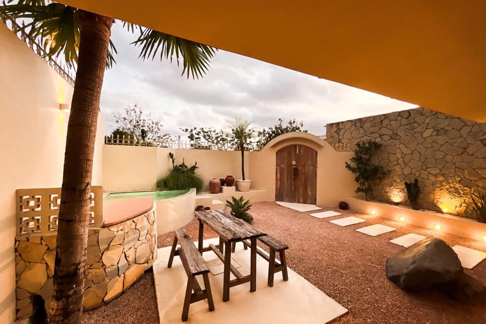 Garden view, Pool view
