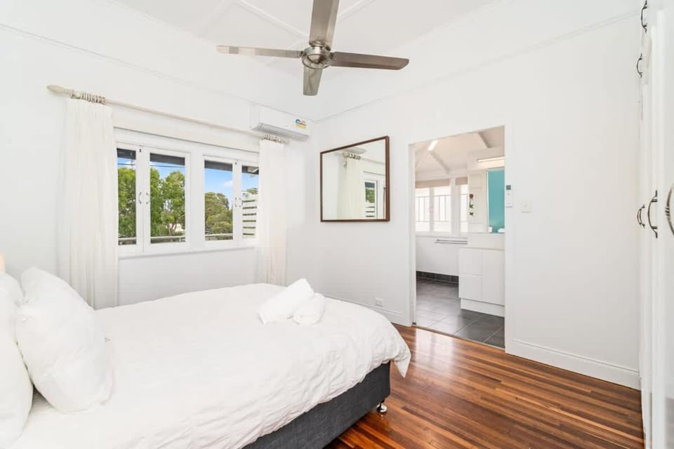 The Tropics Resort Style Pool House in Hervey Bay