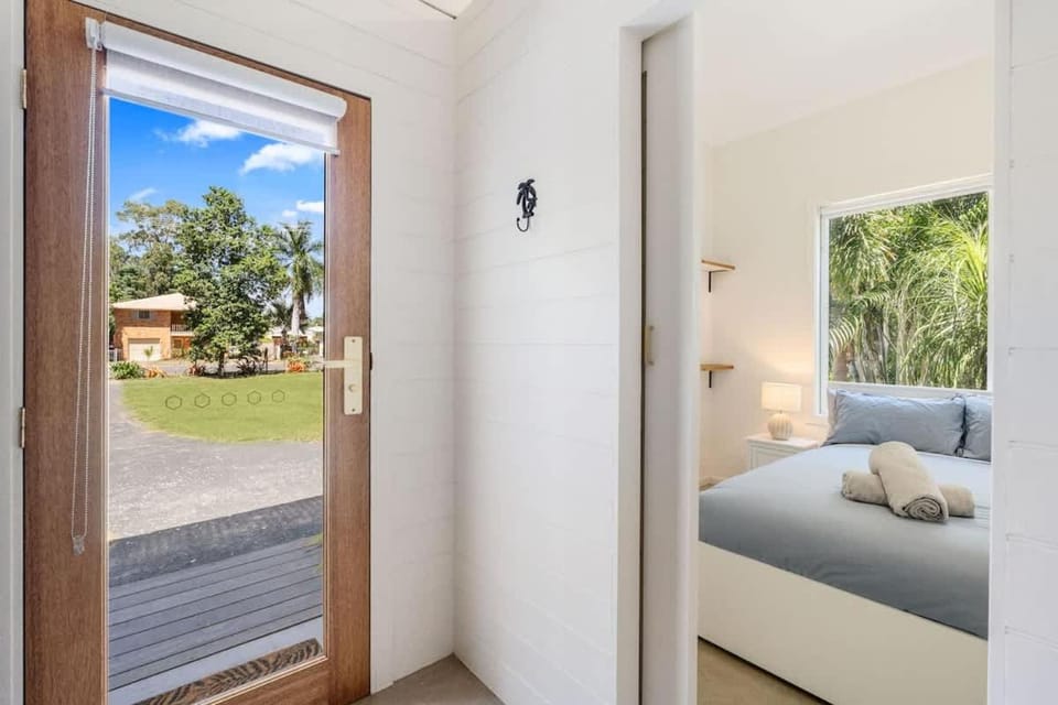 Sol Sanctuary- Beachfront House in Toogoom