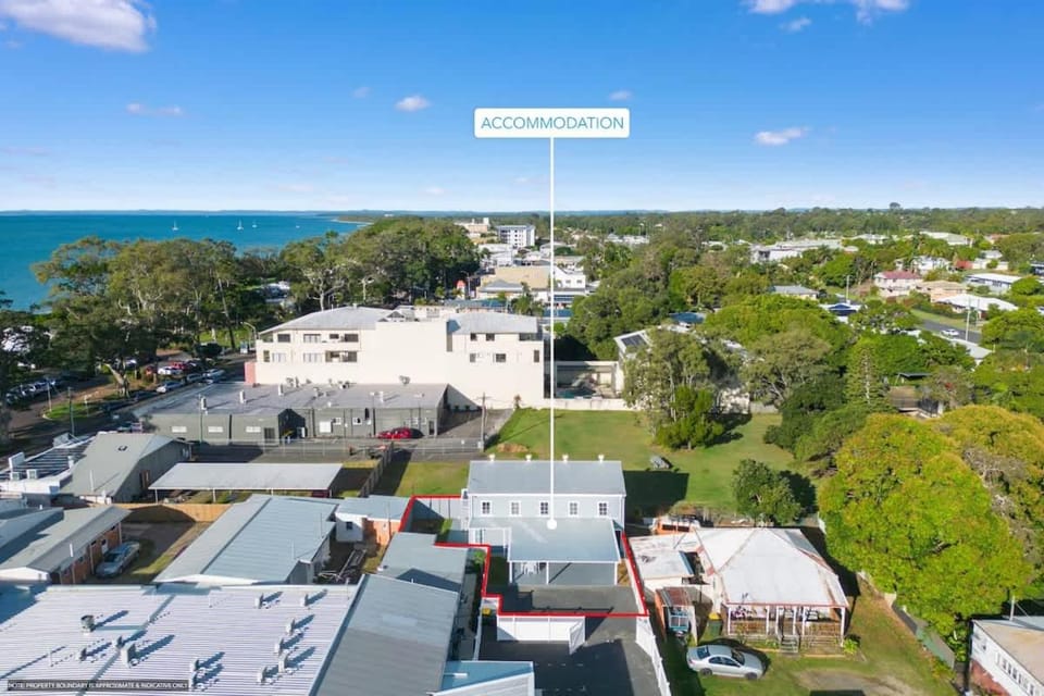 Coastal Hideaway - Great Location House in Hervey Bay