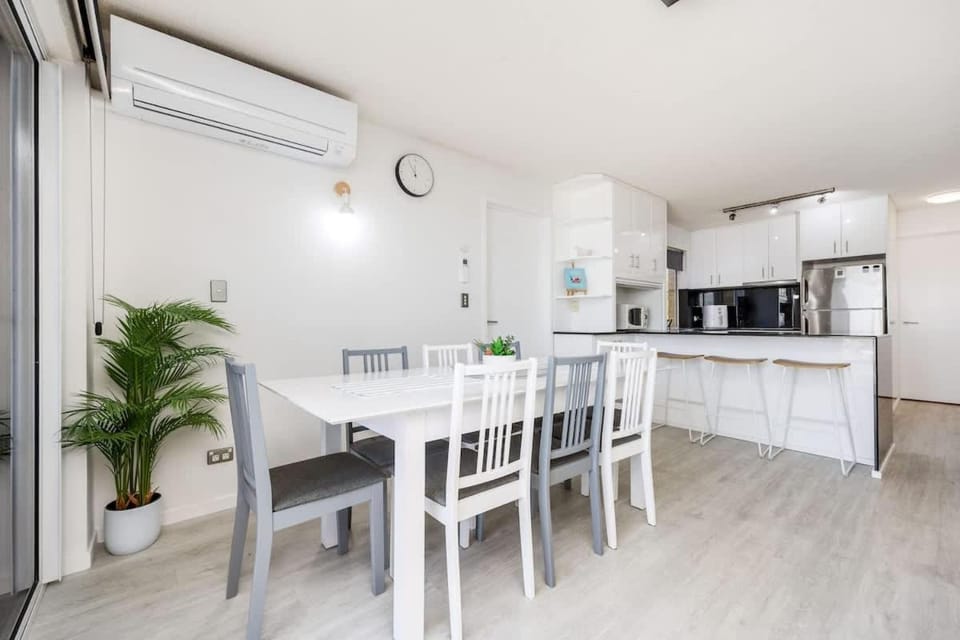 Marina Views Rooftop Apartment Apartment in Hervey Bay