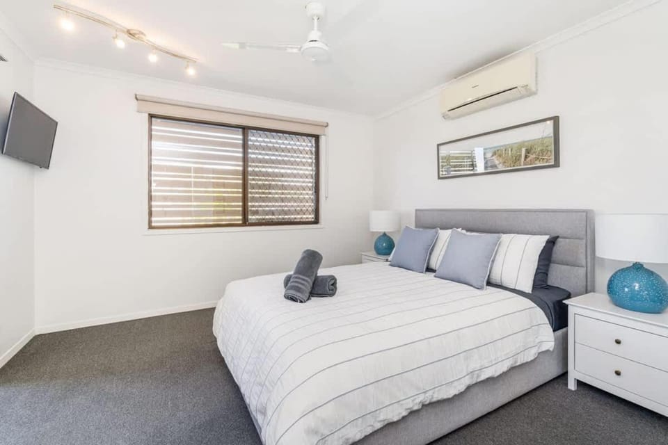 Coastal Cottage House in Hervey Bay