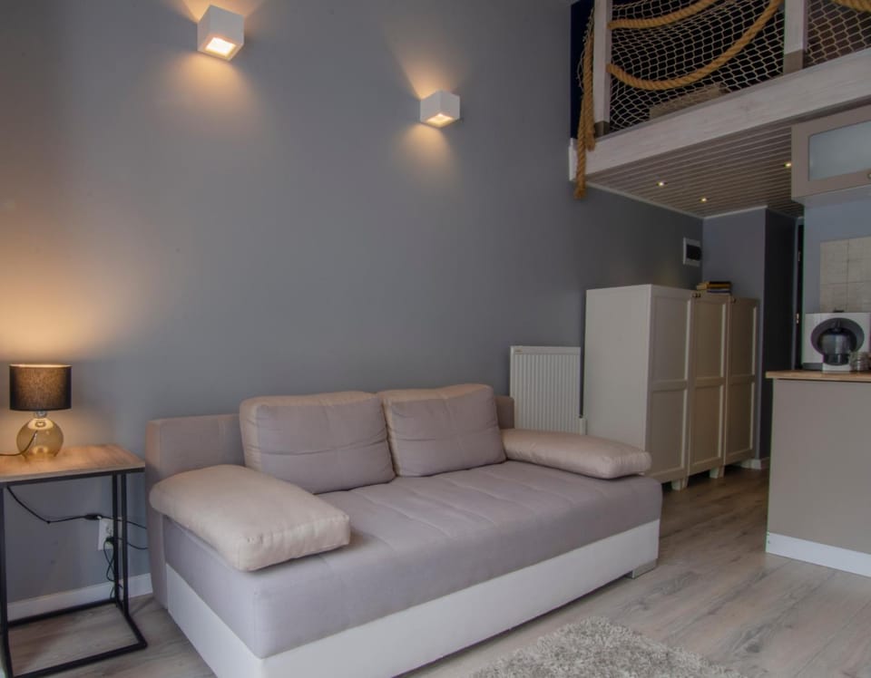 HolidayHomePL SLAVIA NEW 012 z antresolą i balkonem przy plaży Apartment in Miedzyzdroje