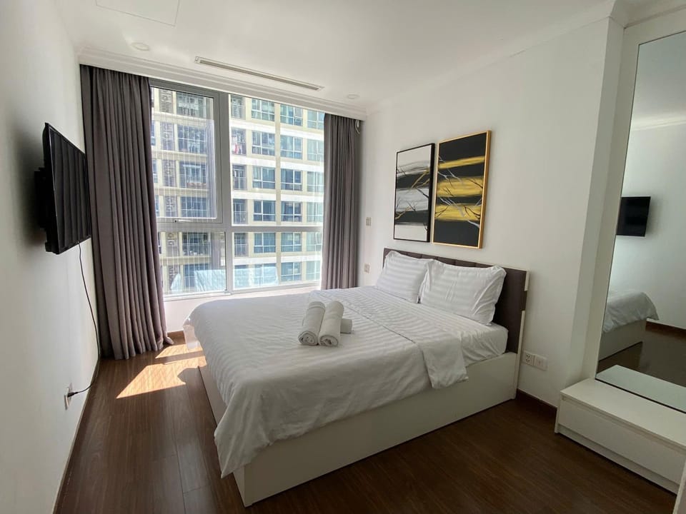 Bed, Bedroom, towels