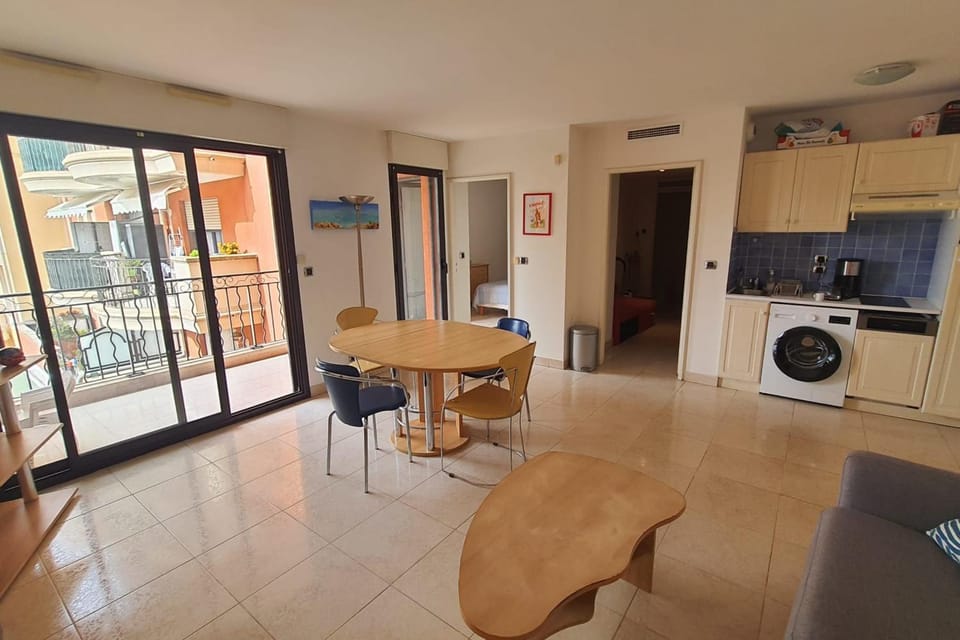 Apartment near the old port - Saint-Raphaël Apartment in Saint-Raphael