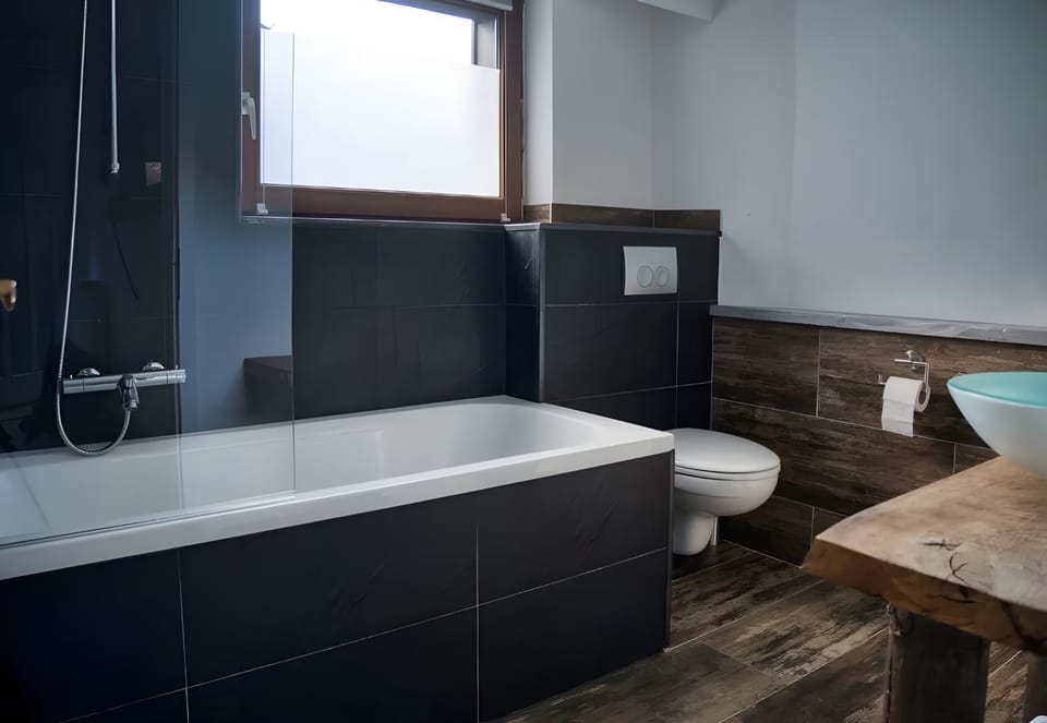 Bathroom, Living room